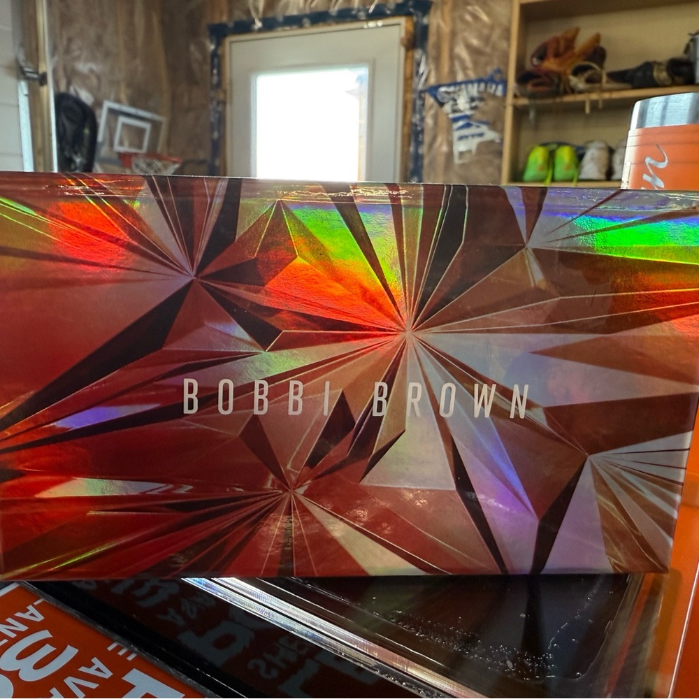 Bobbi Brown Radiant Multicolor boxes